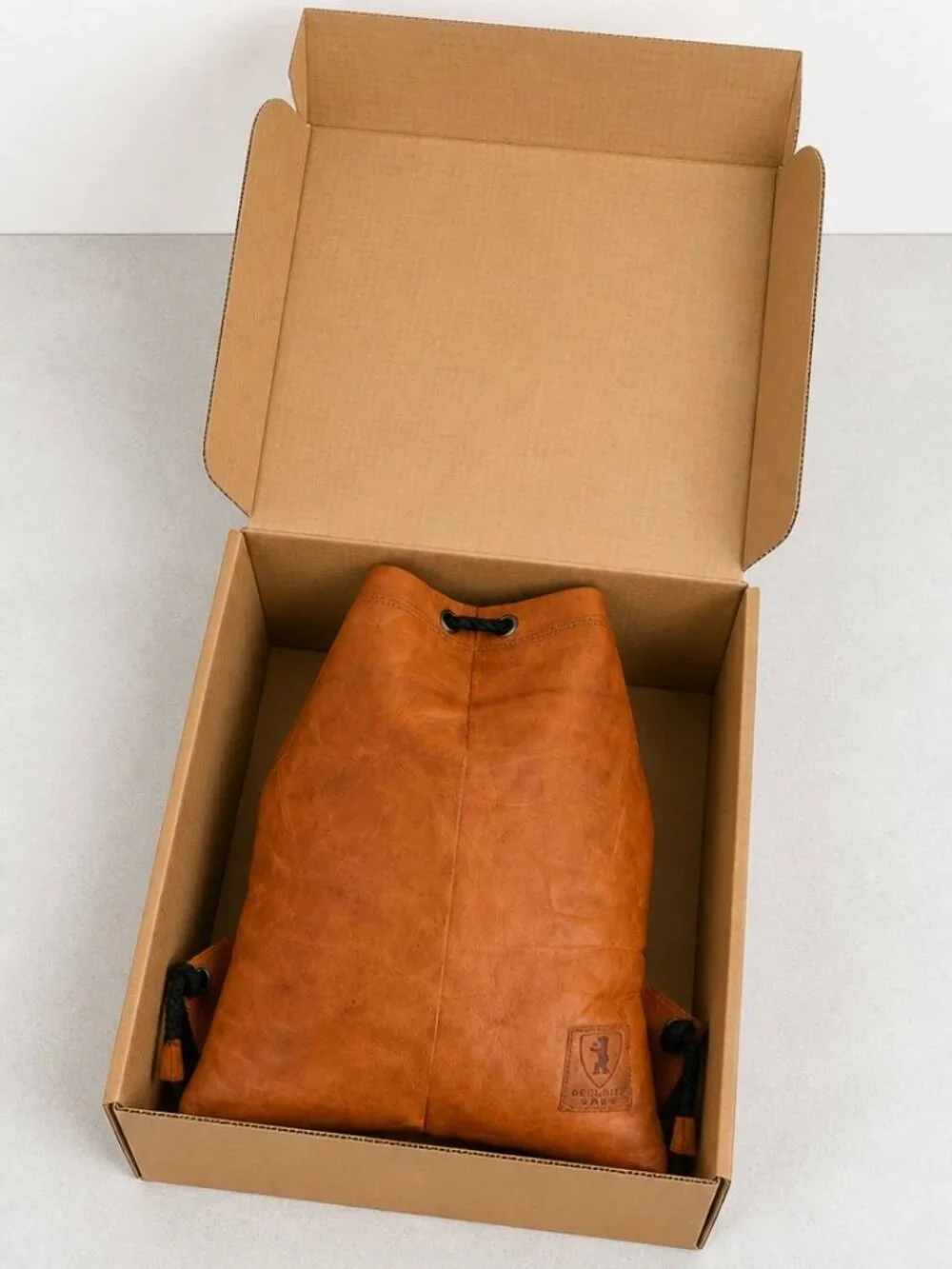 Berliner Leather Gym Bag Vintage Genuine 753 Drawstring Backpack Unisex - Picture 2 of 5